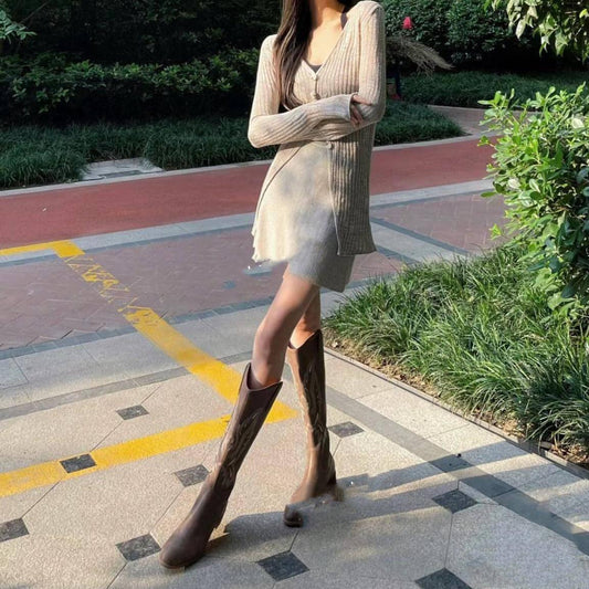 Retro Chunky Heel Embroidery Western Cowboy Boot Women - Which Mark