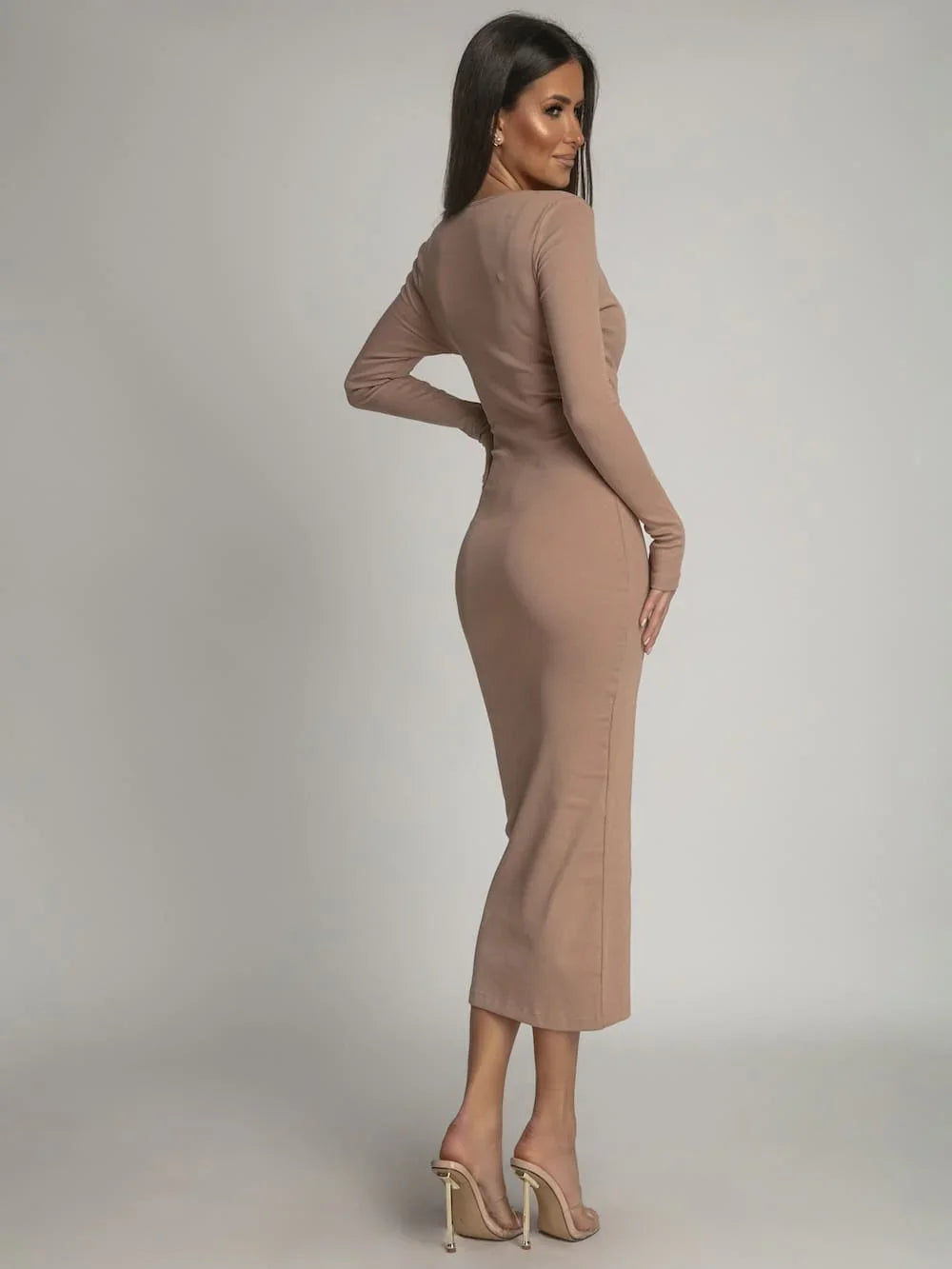 Fitted midi dress with ruffles cappuccino FG672 - Which Mark
