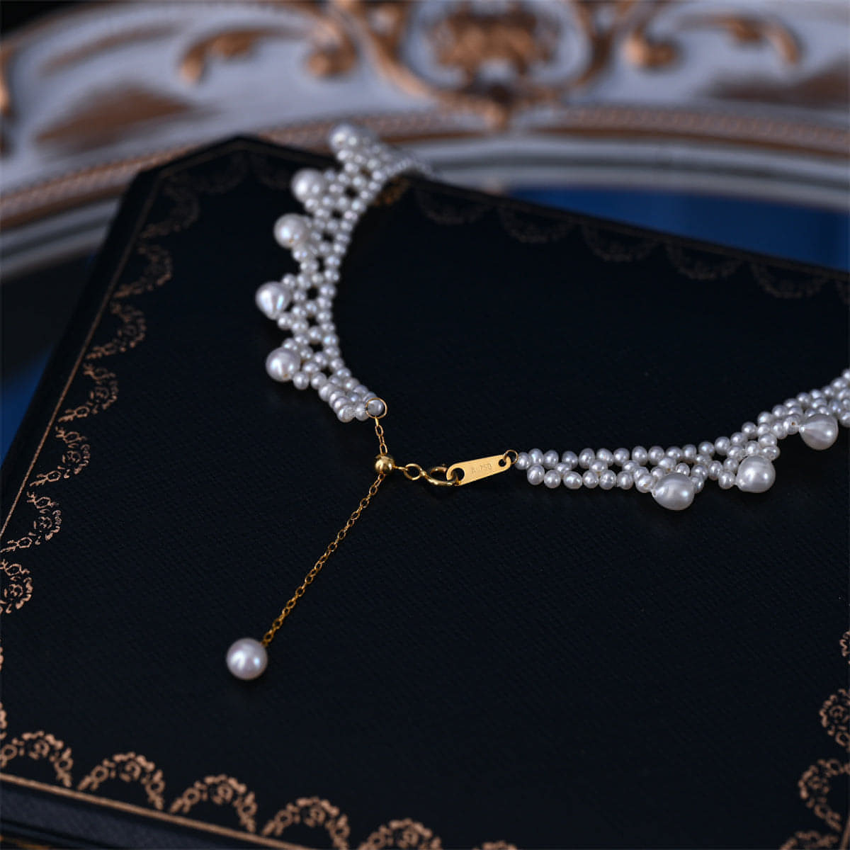 LuxeJewels™ – South Sea Pearl Necklace with 18K Gold Accent - Which Mark