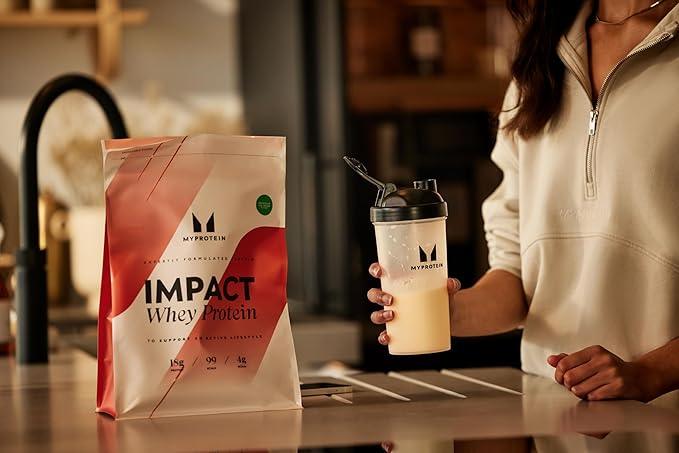 Impact Whey Protein - Cookies and Cream 1KG - Which Mark