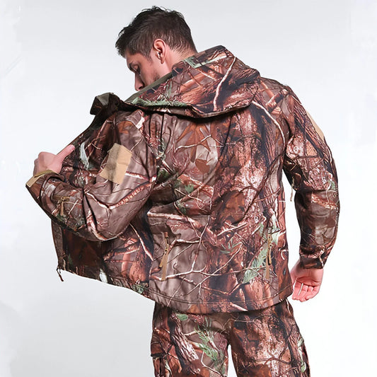 Men Outdoor Windproof And Waterproof Warm Rushing Jacket - Which Mark