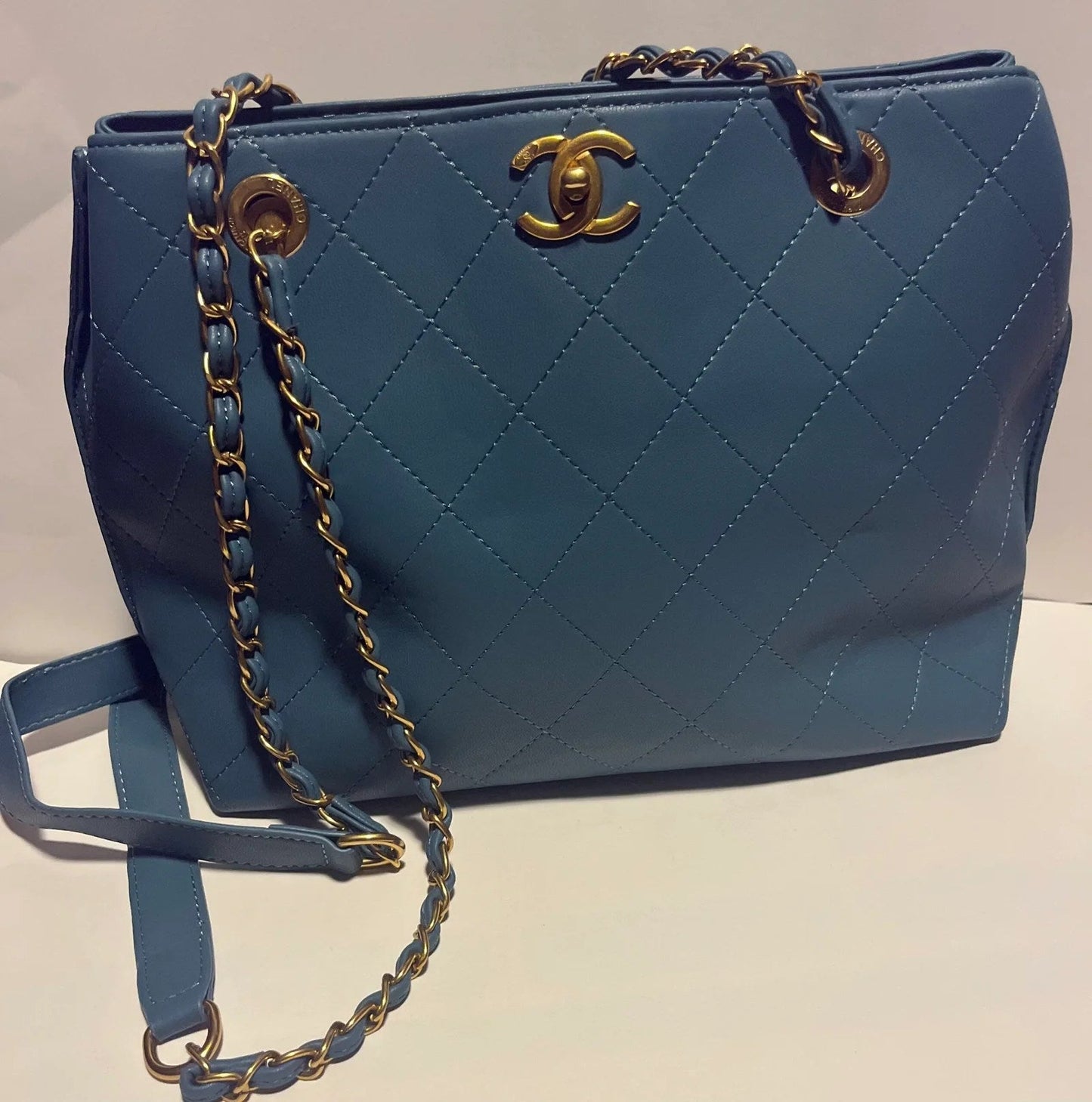 Tote Gold Chain Metal Shoulder Bag - Which Mark