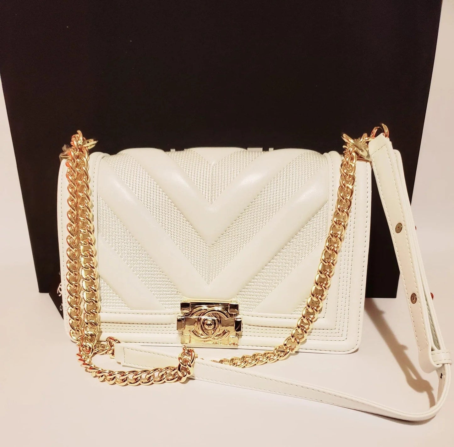 Luxury Chevron Quilted Flap Bag - Which Mark