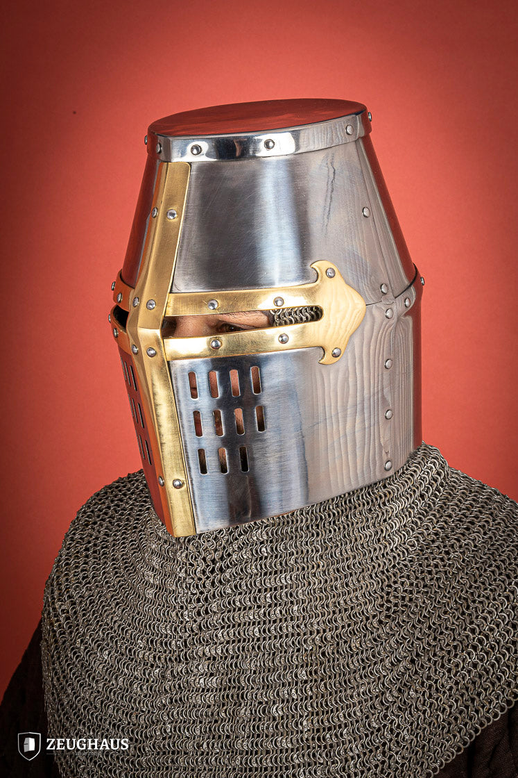 Crusader Great Helmet 1,6mm with Brass - Which Mark