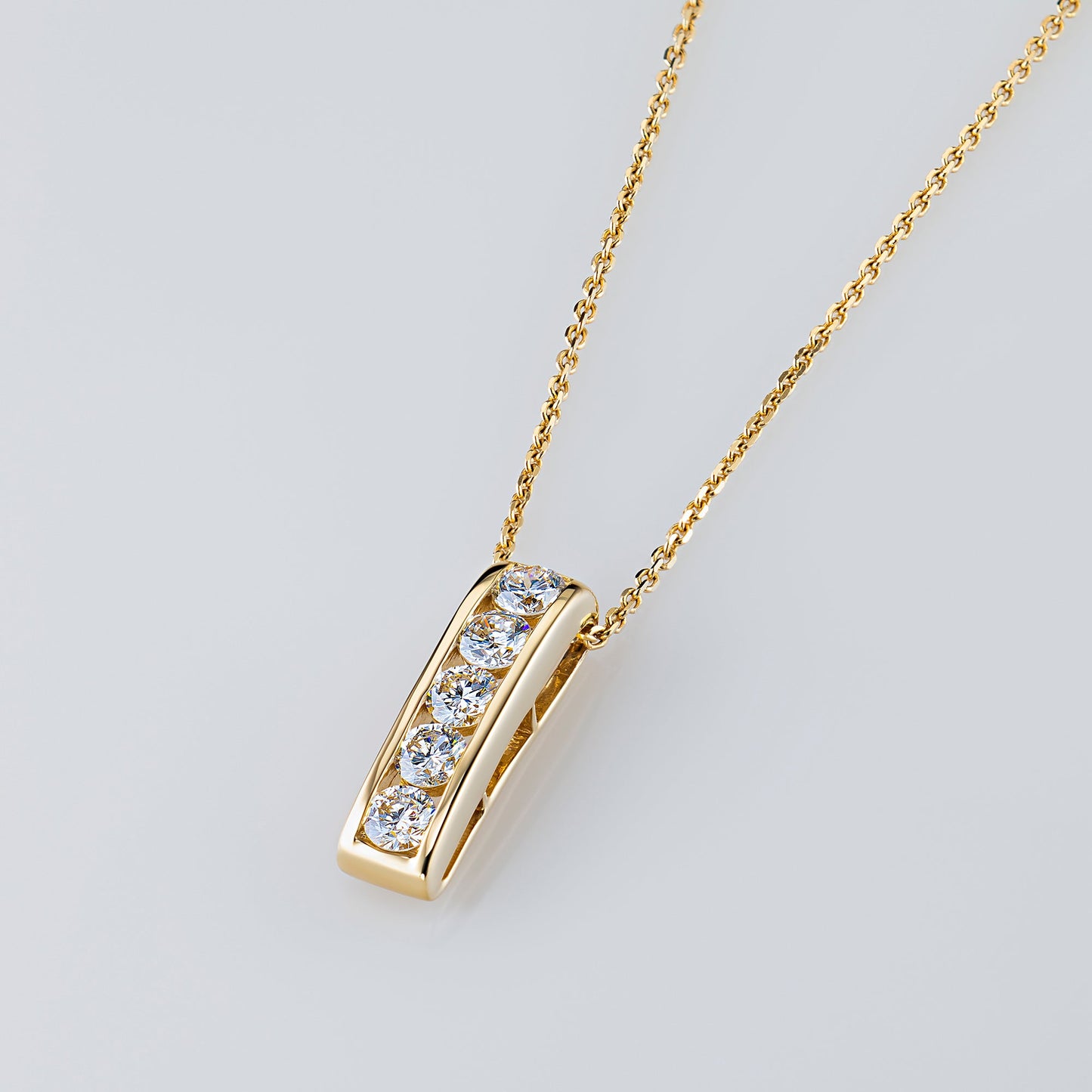 Yellow Gold Pendant with 5 Round-Cut Lab-Created Diamonds 0.646 CT.TW - Which Mark