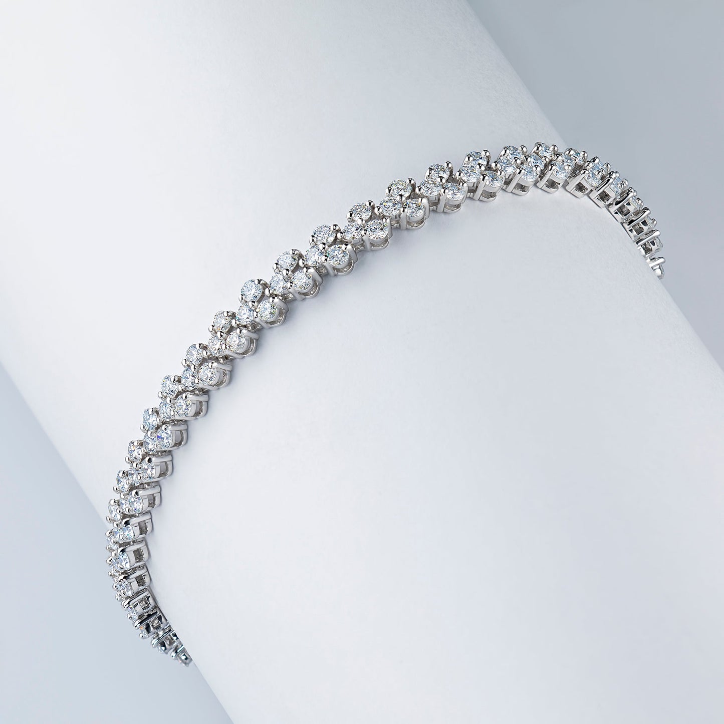 14K White Gold Bracelet with 124 Round-Cut Lab-Created Diamonds 4.337 - Which Mark