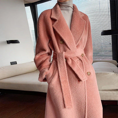 Solid Sail Sheep Camel Coat – Luxury & Warmth for Winter Elegance - Which Mark