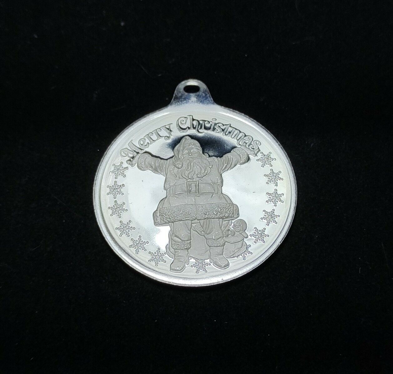 Christmas 1/2 oz .999 Silver Coin in Tree Ornament - Which Mark