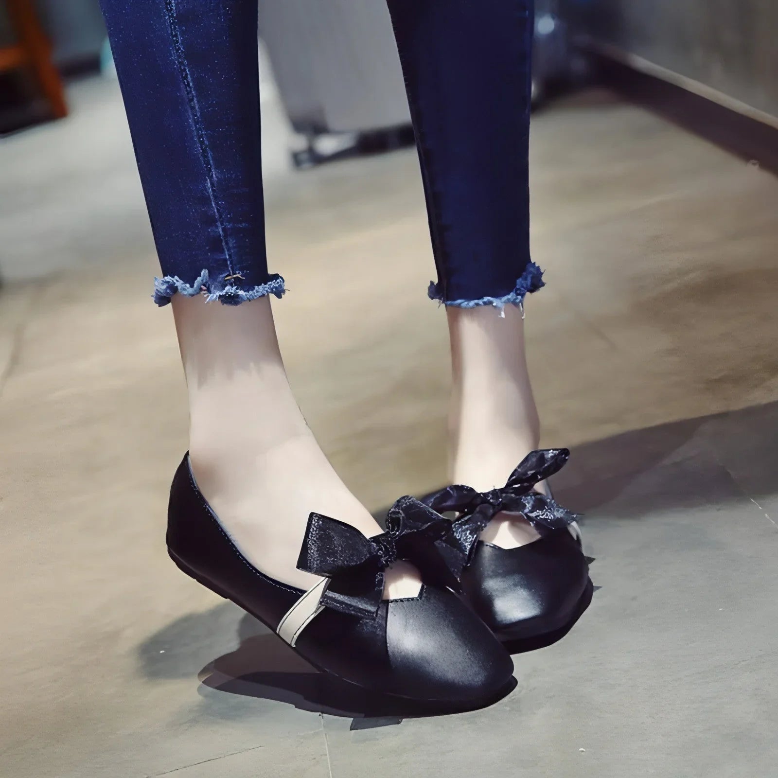 Zinia - Tie Flat Womens Shoes - Which Mark