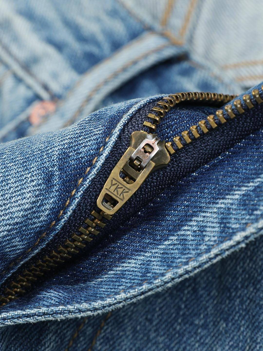 Washed Micro-elastic Frayed Cropped Jeans Men - Which Mark