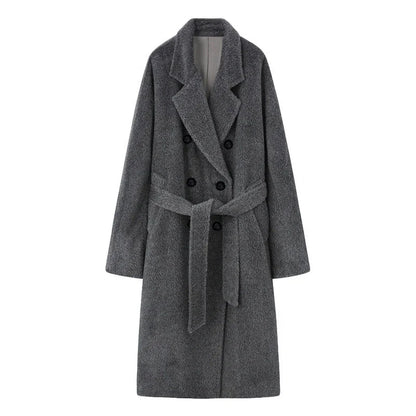 Solid Sail Sheep Camel Coat – Luxury & Warmth for Winter Elegance - Which Mark