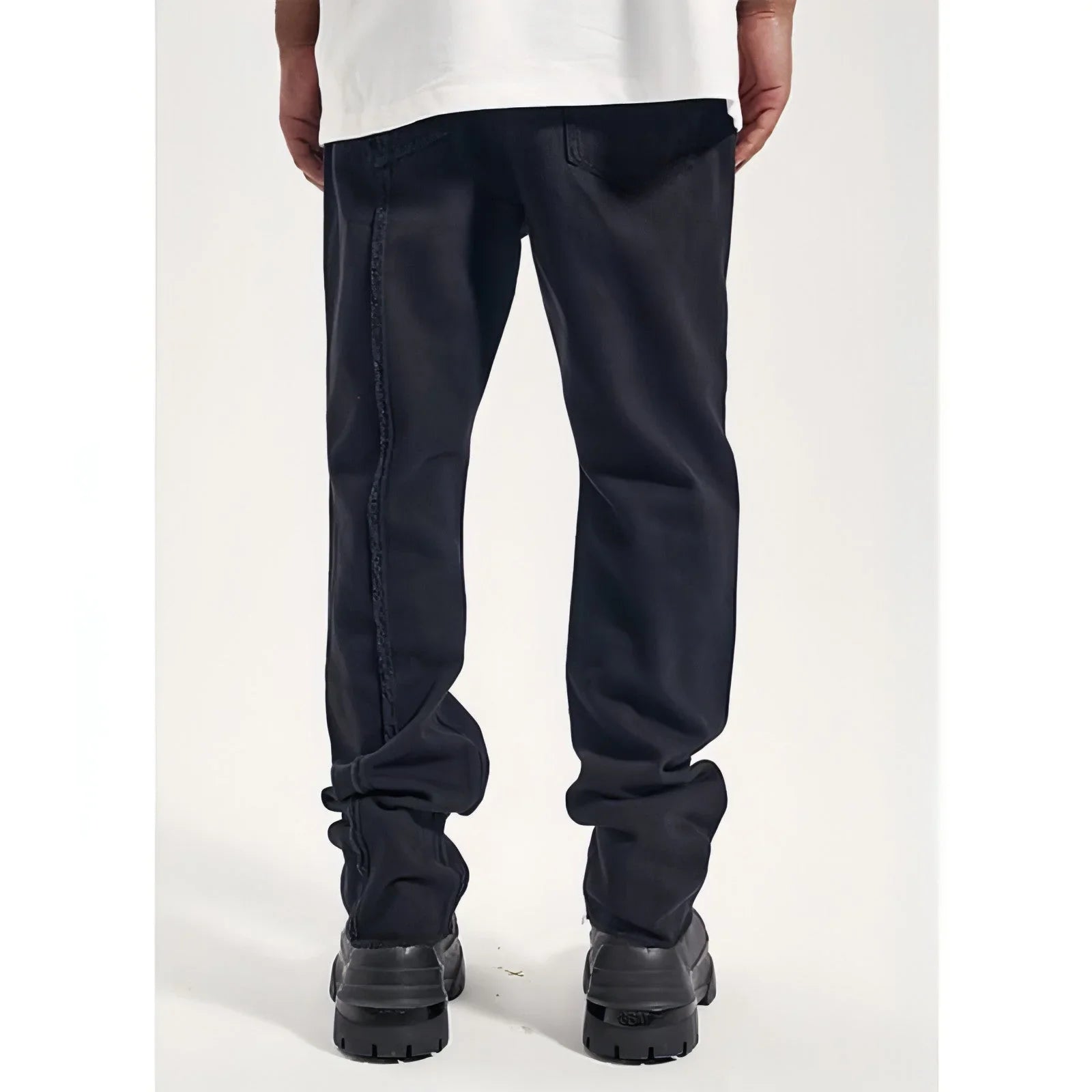 UrbanEase™ High Street Dark Solid Black Vintage Jeans Men - Which Mark