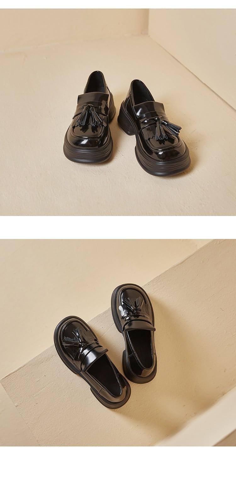 Ladies Tassel Japanese Leisure Small Leather Shoes Women - Which Mark