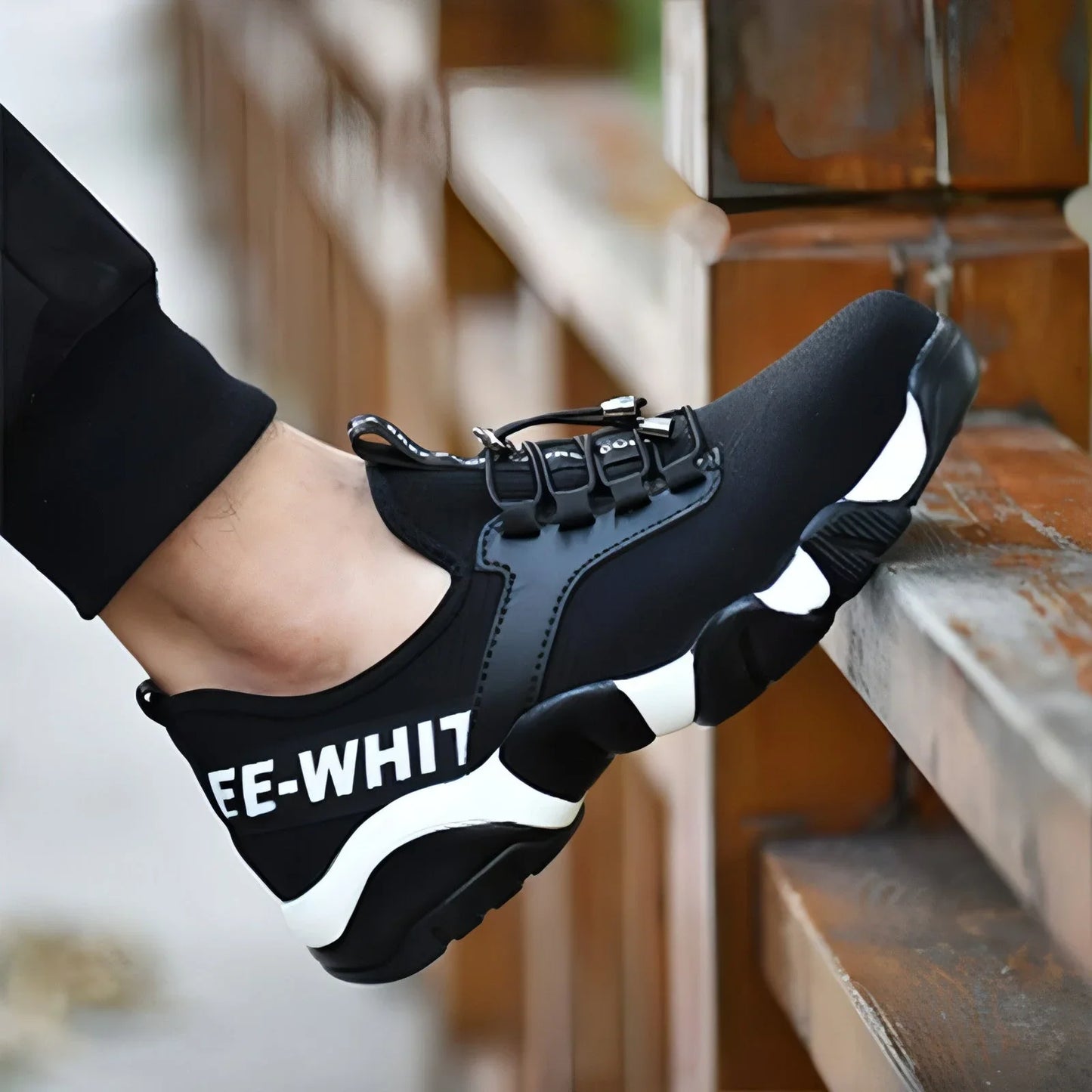Lightweight protective shoes for men - Which Mark