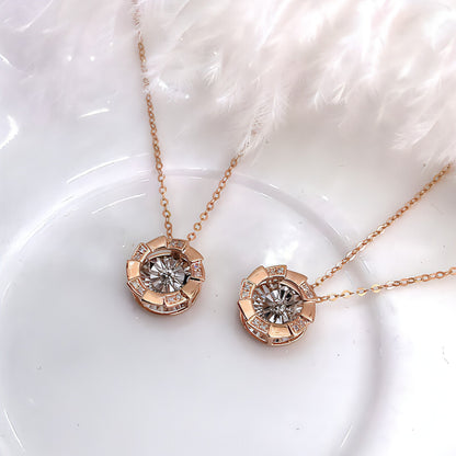 18K Gold Fashion Brand Necklace - Which Mark
