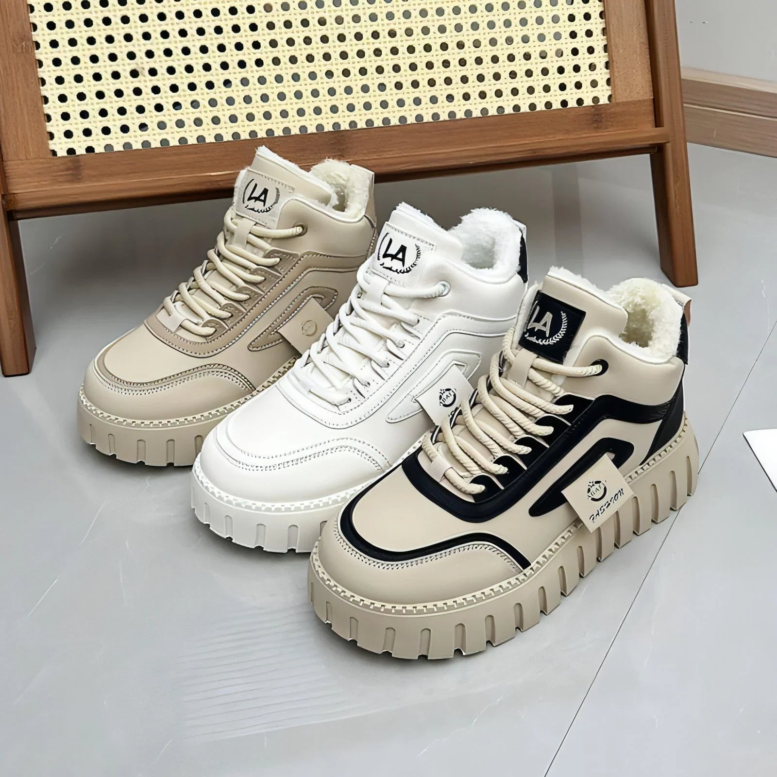 Fleece-lined Warm White Shoes For Women High-top Board Shoe - Which Mark