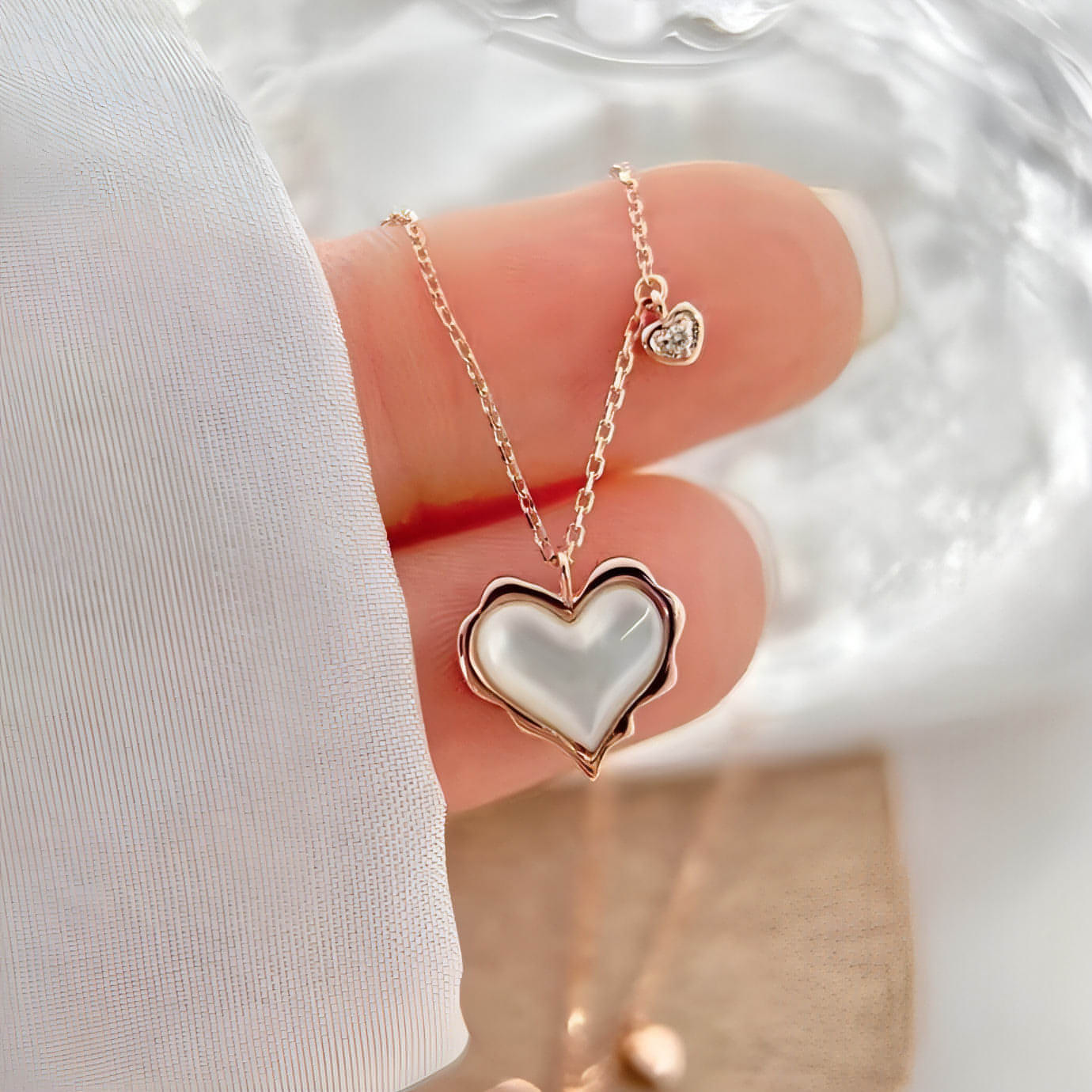 LuxeJewels™ - Gilded Love – 18K Rose Gold Collar Chain Set - Which Mark