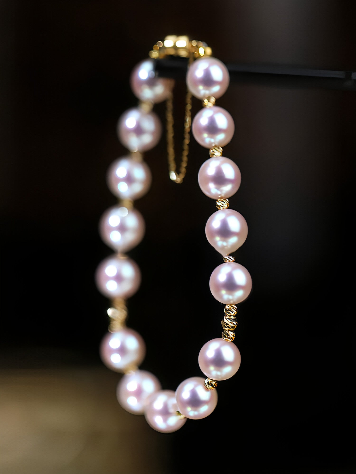 Blue Rose Laser 18K Gold Pearl Elegance Bracelet - Which Mark