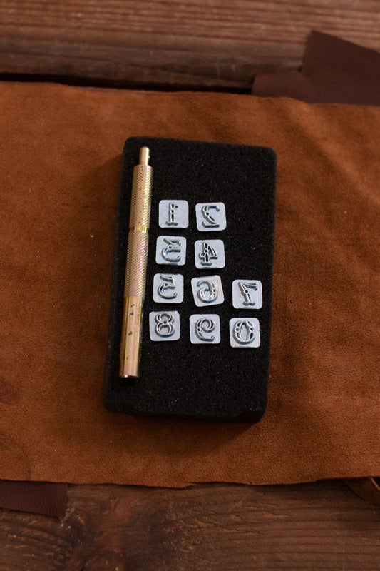 Embossing Tool Set Numbers CASTELL (9,5 mm) - Which Mark