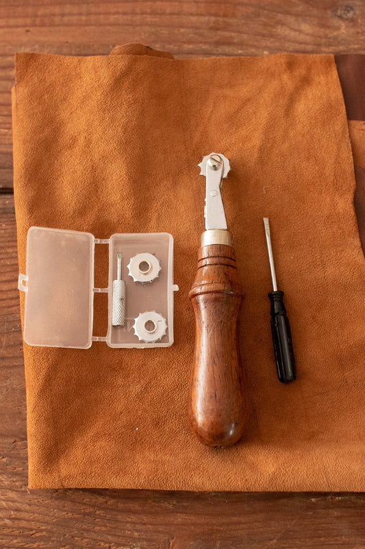Spacer Tool for seam holes - Which Mark