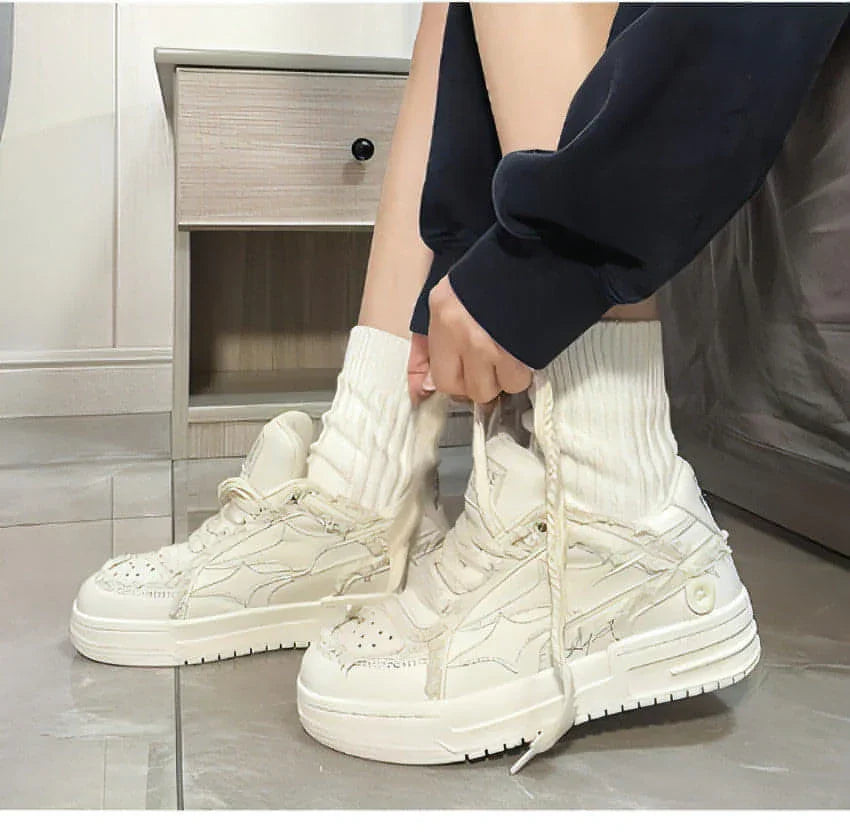Korean Style Casual Breathable White Shoes Men - Which Mark