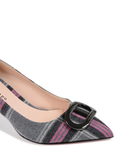 Boss Lady Kilt Pump - Which Mark