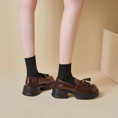 Ladies Tassel Japanese Leisure Small Leather Shoes Women - Which Mark