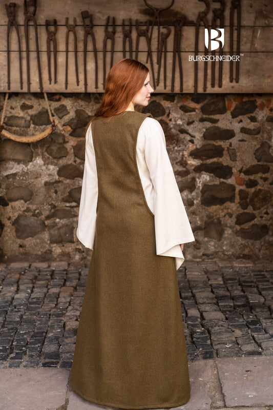 Wool Surcot Albrun Autumn Green - Which Mark