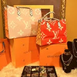 LUX LARGE & MEDIUM TOTE - Which Mark