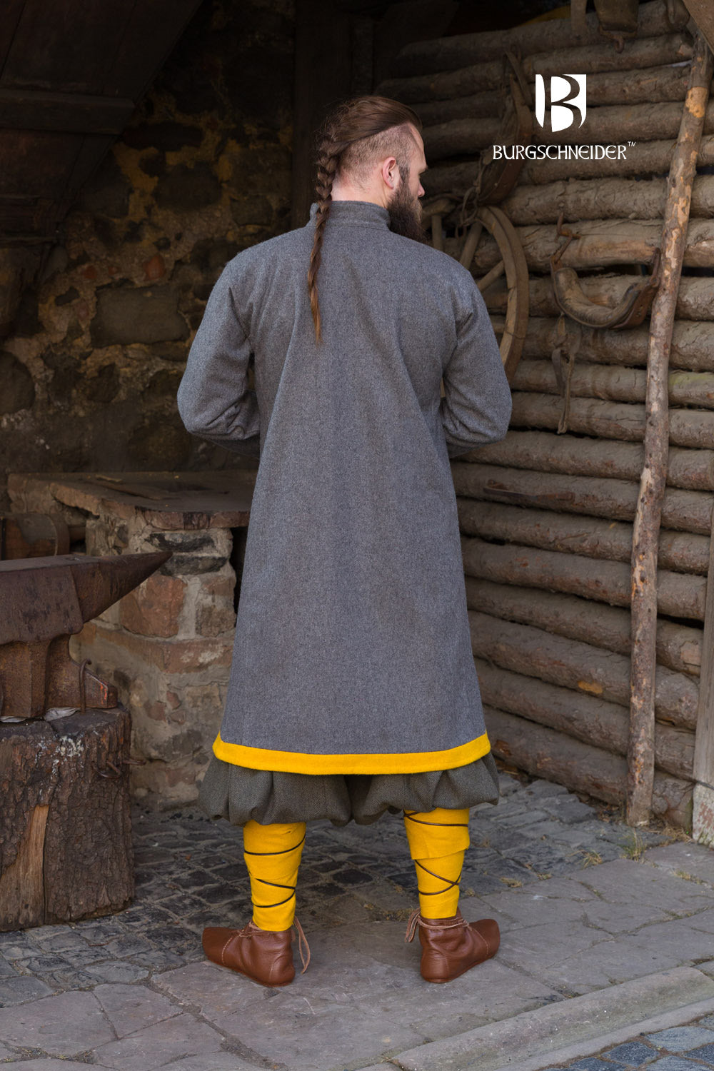 Rus Coat Bartosz Dark Grey/Yellow - Which Mark