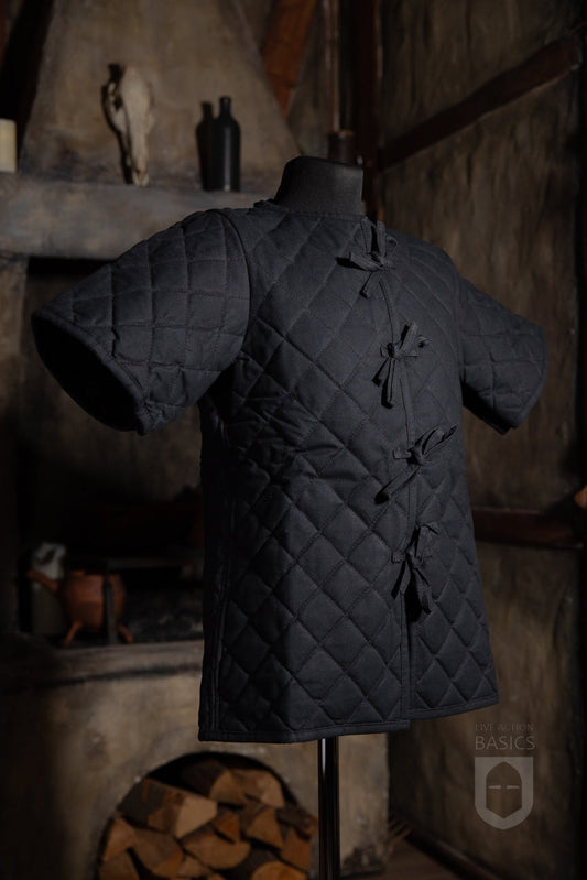 Basic Gambeson Black - Which Mark