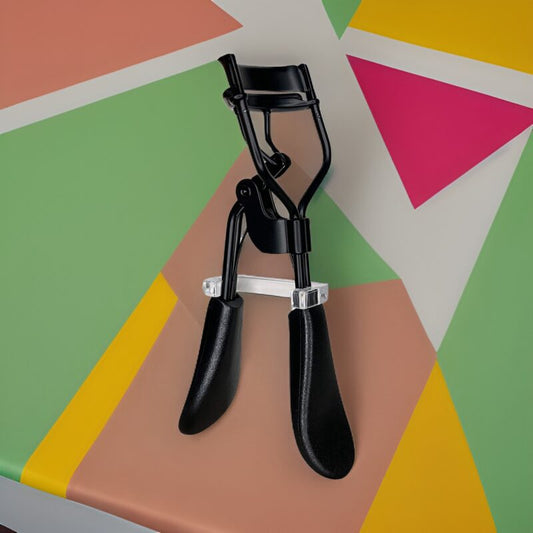 Padded Eyelash Curler | Cruelty Free, Paraben Free, Vegan - Which Mark
