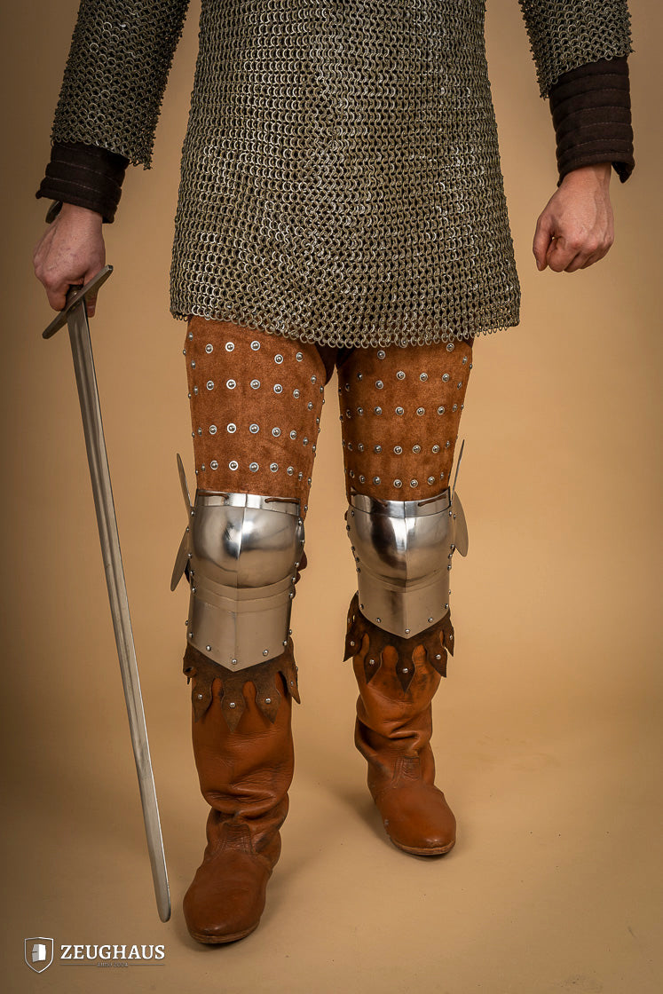 Splinted Leg Armour Suede Leather Brown - Which Mark
