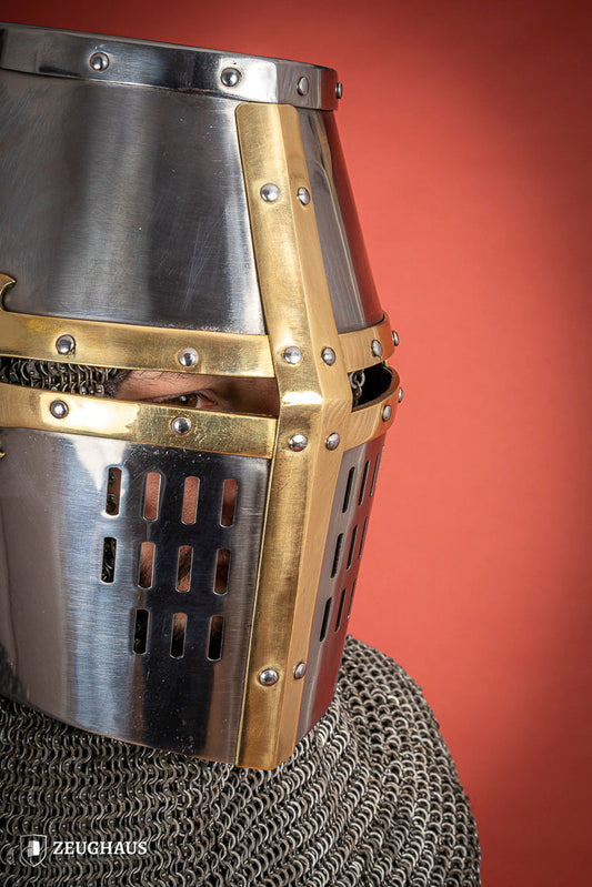 Crusader Great Helmet 1,6mm with Brass - Which Mark