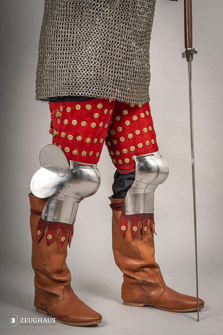 Splinted Leg Armour Suede Leather Red - Which Mark