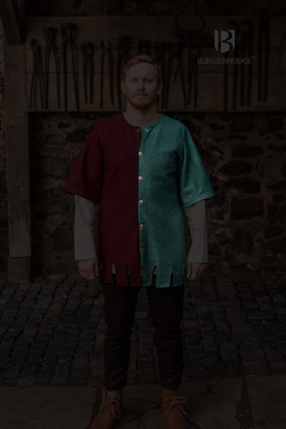 Left Side Surcoat Aleran Green - Which Mark