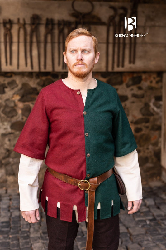Left Side Surcoat Aleran Green - Which Mark