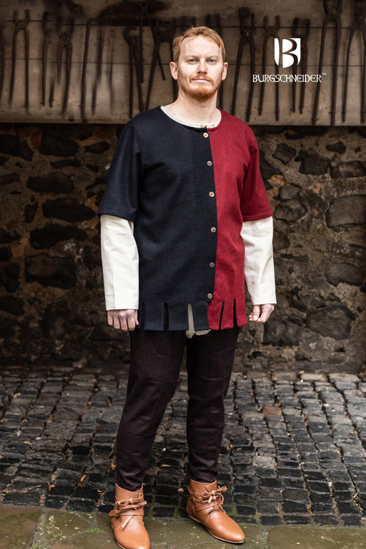 Right Side Surcoat Aleran Black - Which Mark