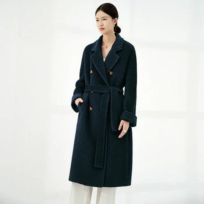 Solid Sail Sheep Camel Coat – Luxury & Warmth for Winter Elegance - Which Mark