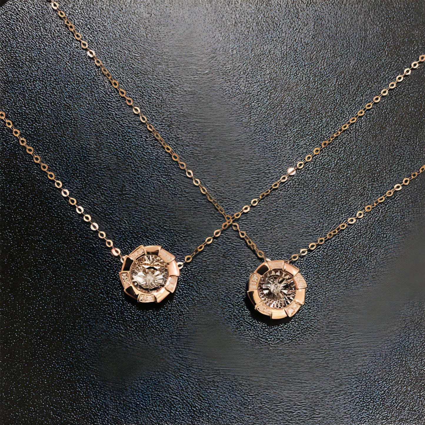 18K Gold Fashion Brand Necklace - Which Mark