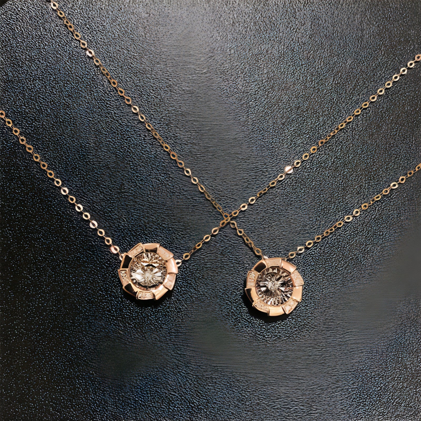 18K Gold Fashion Brand Necklace - Which Mark