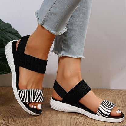 Houndstooth Striped Flat Casual Shoes - Which Mark