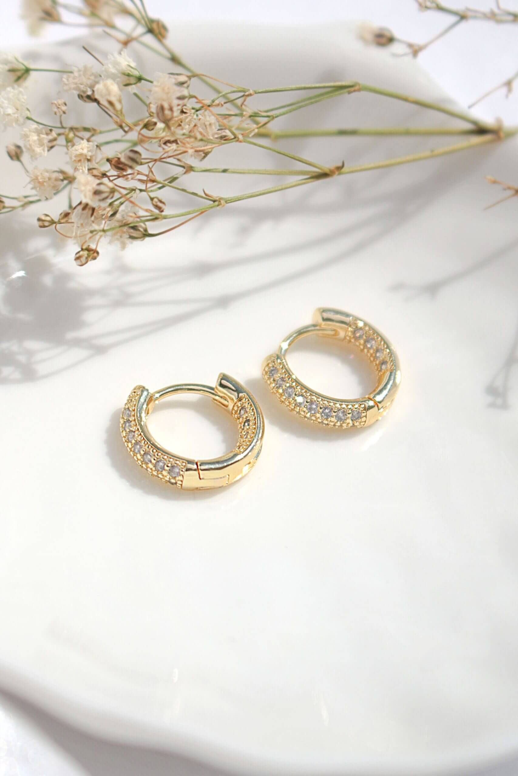 24 Karats Cubic Zirconia Hoops - Which Mark