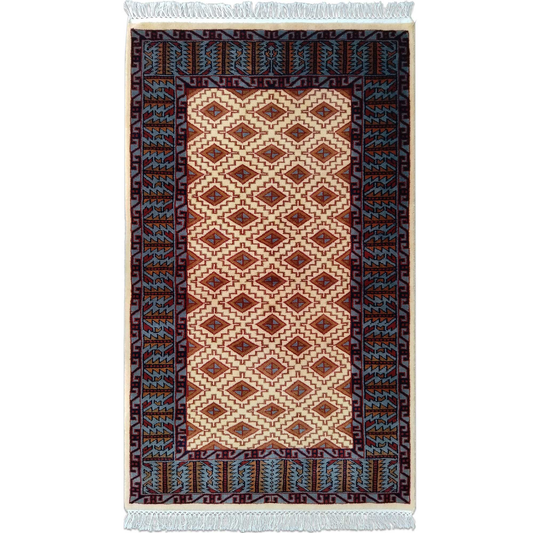 3×5 Feet White Hand Knotted Wool Carpet Burfi - Which Mark