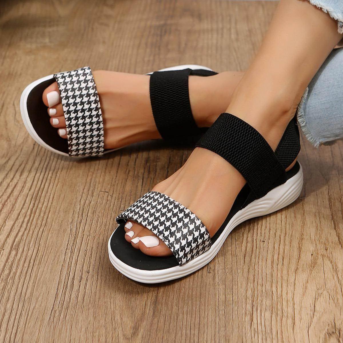 Houndstooth Striped Flat Casual Shoes - Which Mark