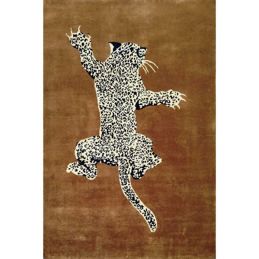 4×6 Feet Hand Knotted Climbing Leopard Carpet - Which Mark