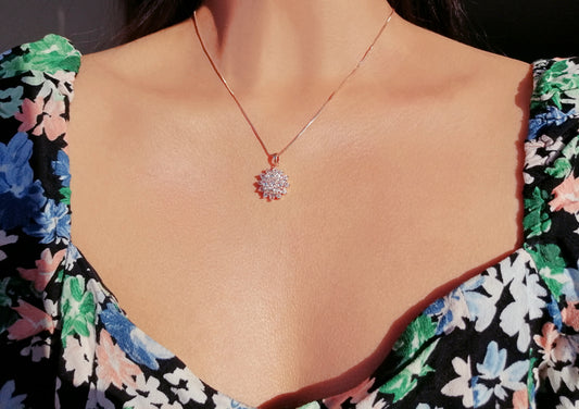 Diamond Sunflower Pendant Necklace 18 Karats Gold Plated - Which Mark