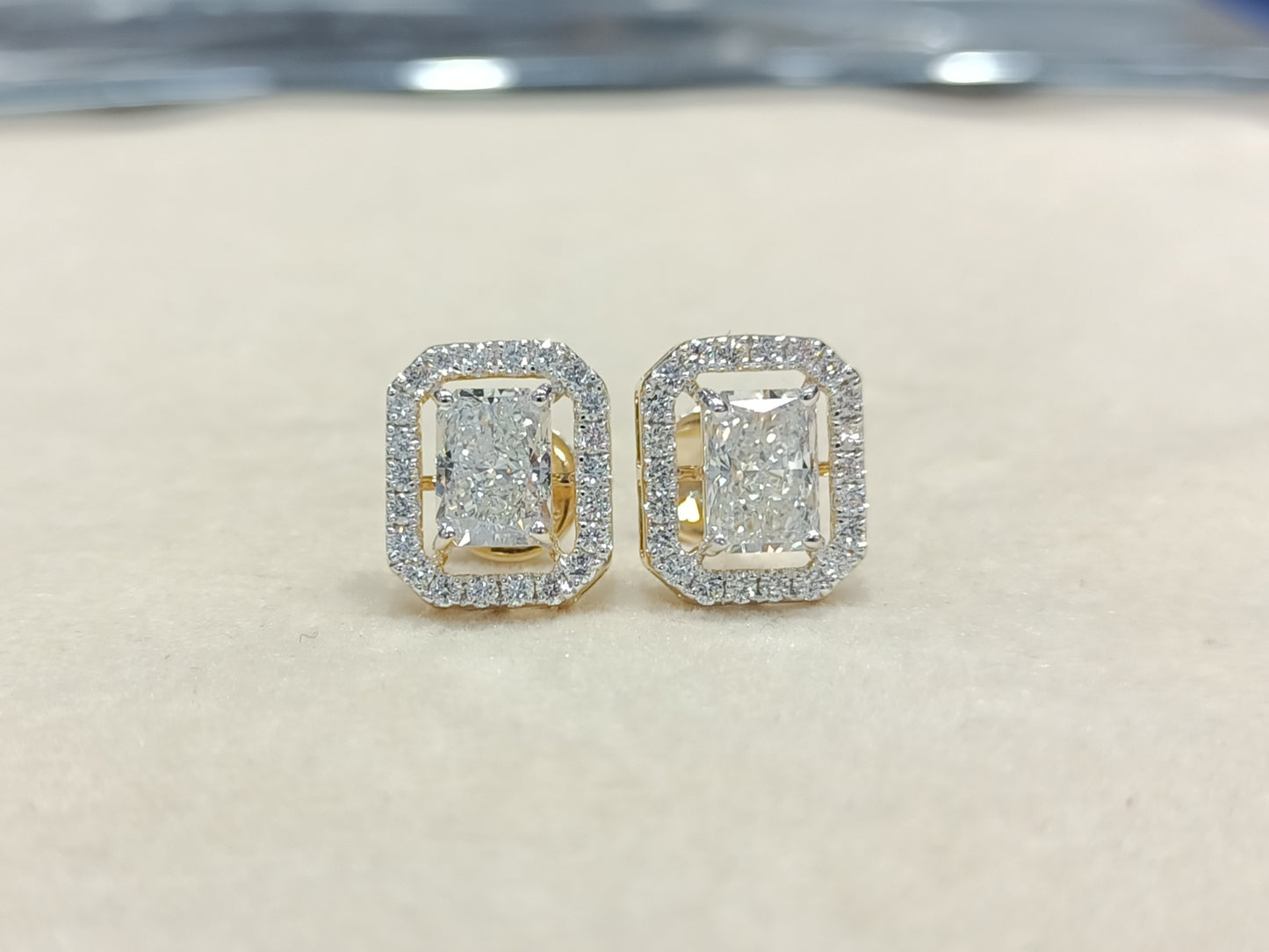Lab-Grown Diamond Radiant Shape Halo Earring – LE0019 - Which Mark