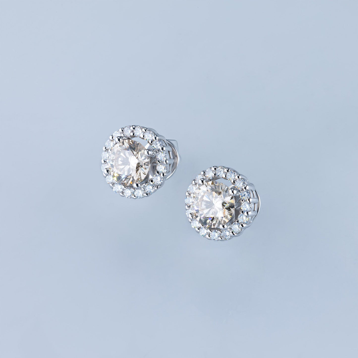 14K White Gold Earring Studs with 34 Round-Cut Lab-Created Diamonds - Which Mark