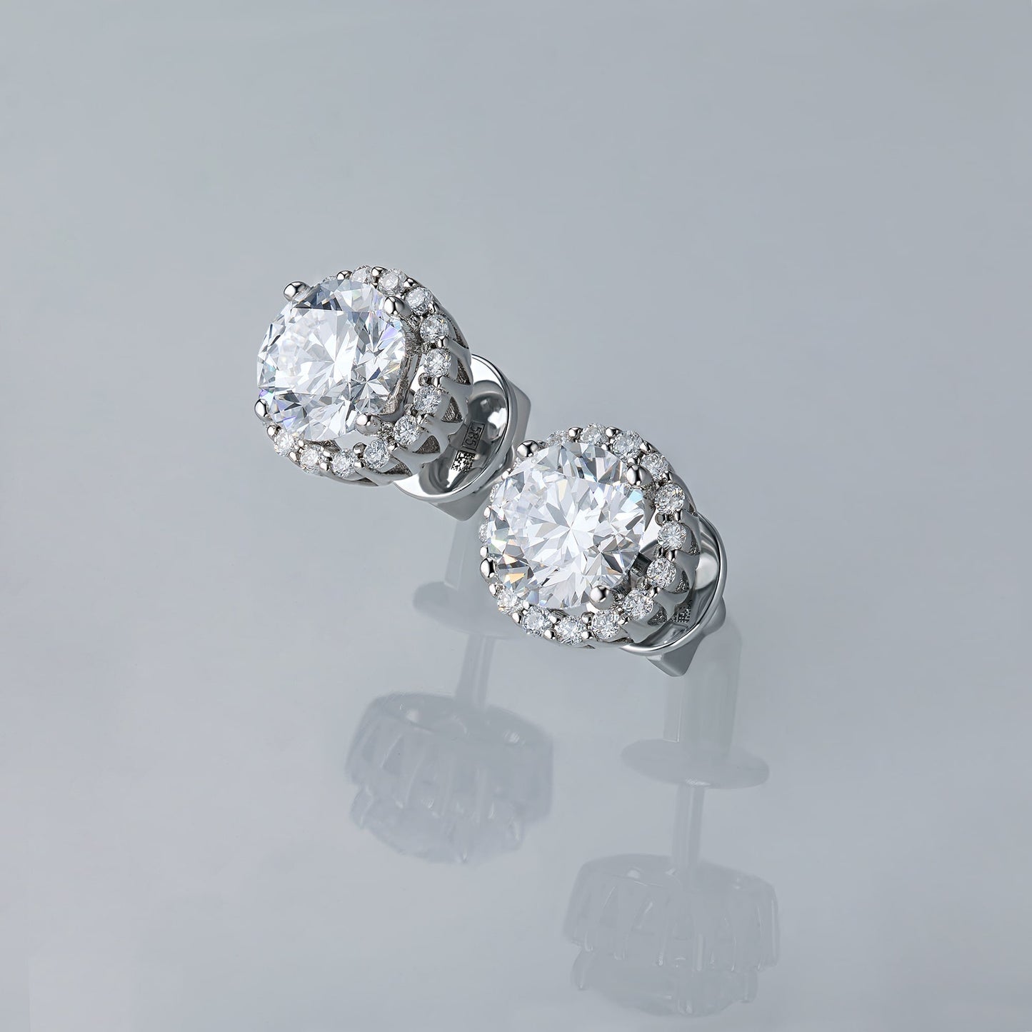 14K White Gold Earring Studs with 34 Round-Cut Lab-Created Diamonds - Which Mark